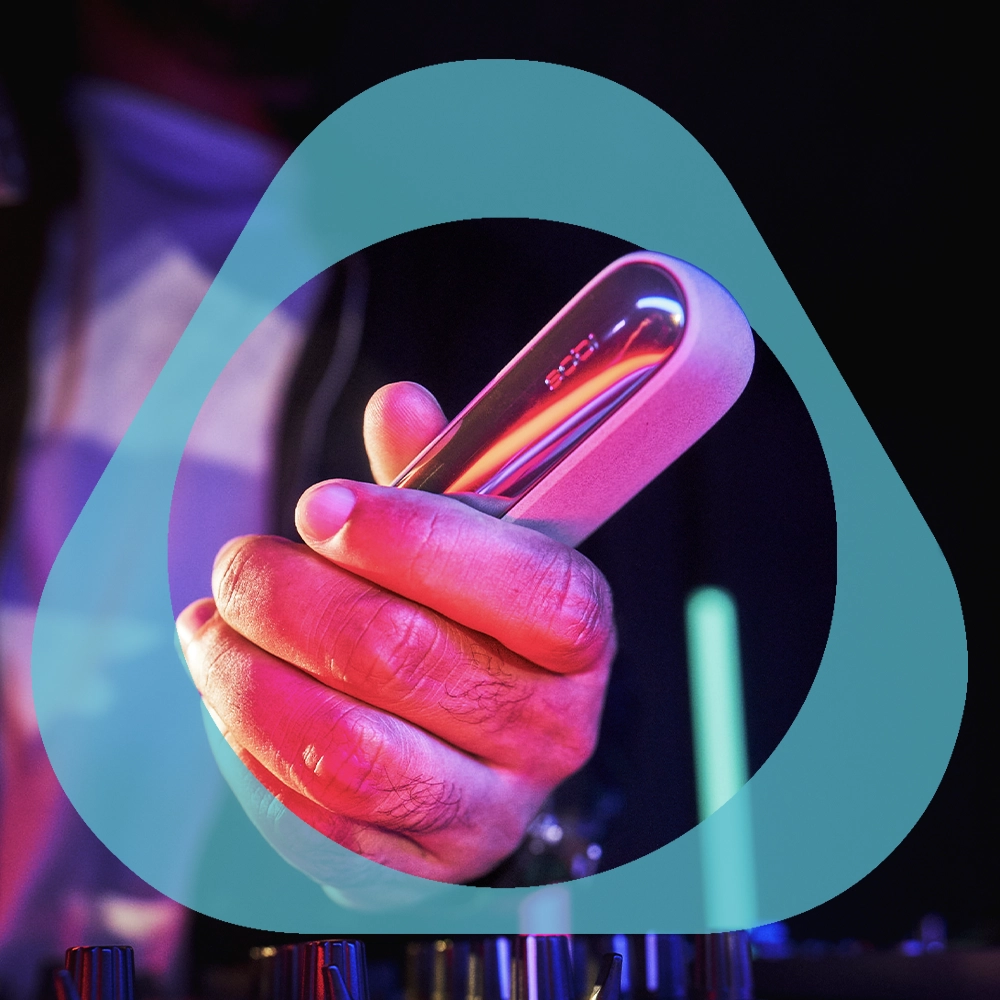 How to Use IQOS ILUMA One™ Tobacco Heating Device Accessories?